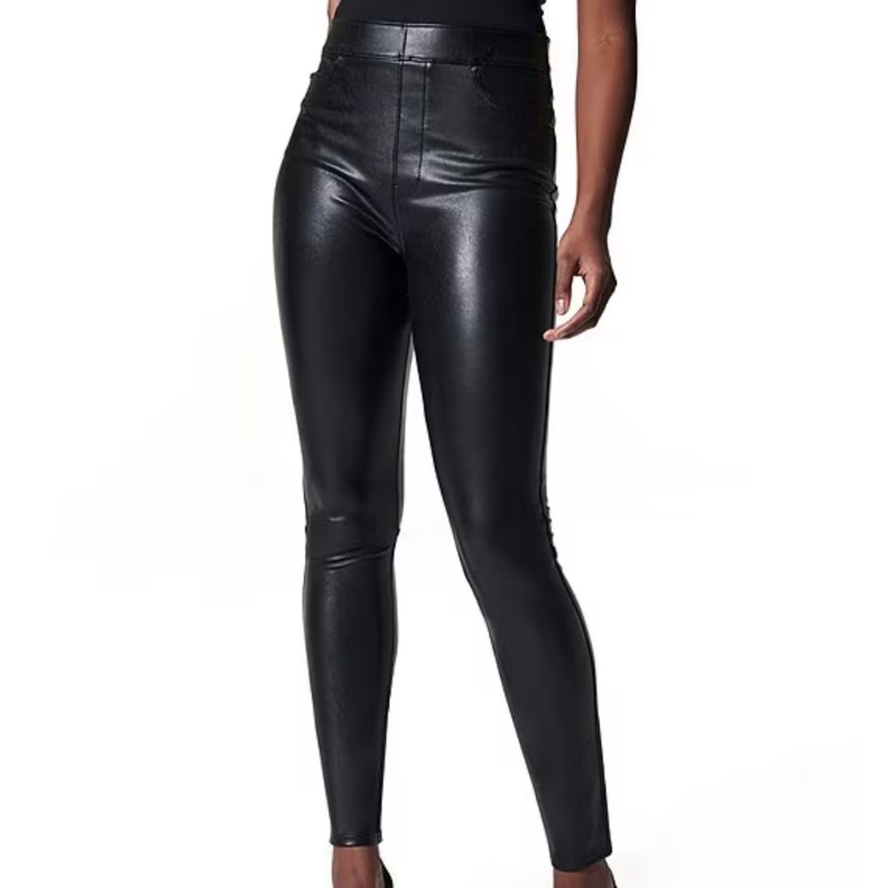 NEW SPANX leather like ankle skinny pant in black Sz S